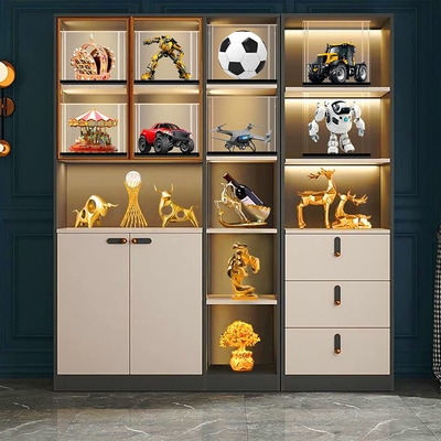 Bauen Sie Würfel-offenen Acryleinkommen-staubdichten Schutz für Action-Figur-Spielwaren zusammen
